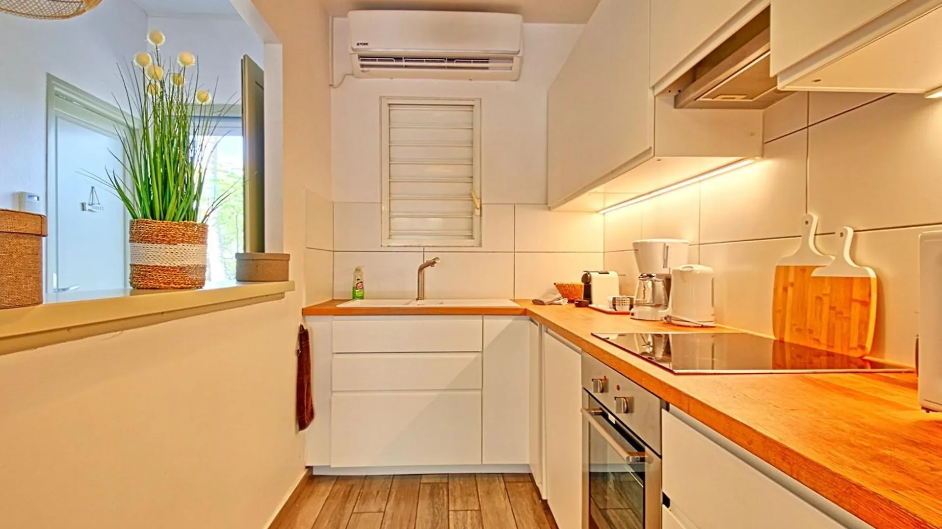 Villa Rainbow : Evasion De Reve A La Baie Orientale Avec Piscine Et Plage A Proximite - Fr-1-734-57 Marigot